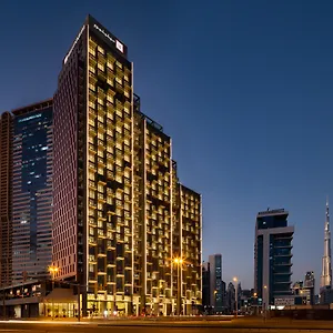 5* Hotel apartamentowy Millennium Atria Business Bay