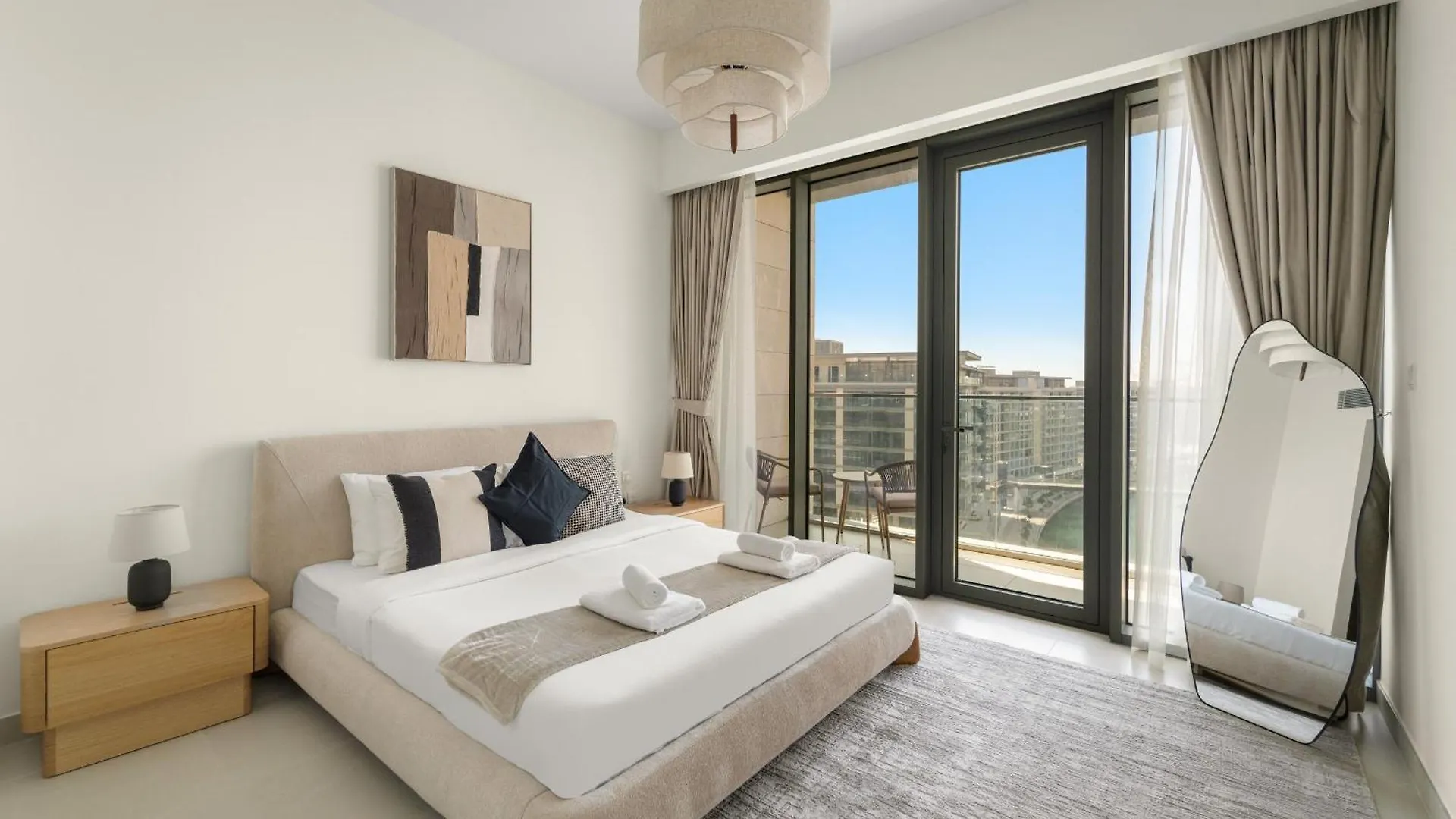 Vayk - Stylish Canal-Front 2 Bd Plus Maid In Al Wasl Dubai 0*,  United Arab Emirates
