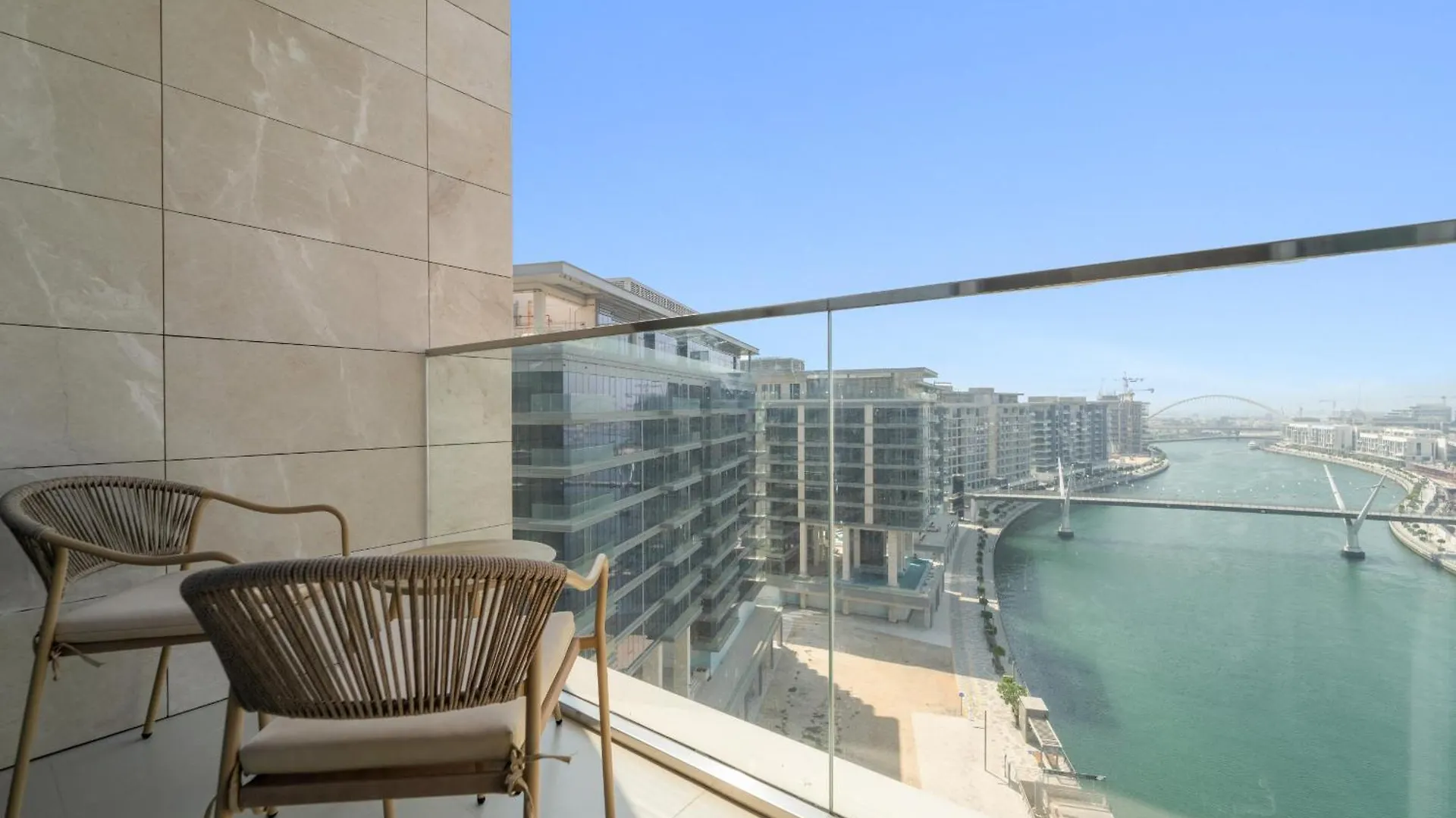 Vayk - Stylish Canal-Front 2 Bd Plus Maid In Al Wasl Dubai